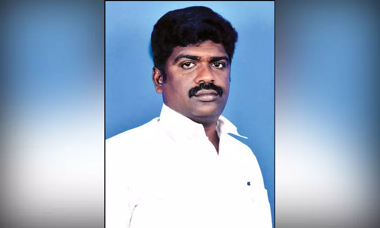 காரைக்குடியில் பா.ஜ.க. நிர்வாகி படுகொலை: கொலையாளிகளுக்கு போலீஸ் வலைவீச்சு