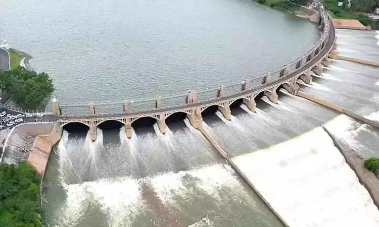 மேட்டூர் அணைக்கு நீர்வரத்து 15,500 கன அடியாக... ... இன்றைய முக்கிய செய்திகள் சில வரிகளில்... 28-10-2025 மேட்டூர் அணைக்கு நீர்வரத்து 15,500 கன அடியாக... ... இன்றைய முக்கிய செய்திகள் சில வரிகளில்... 28-10-2025