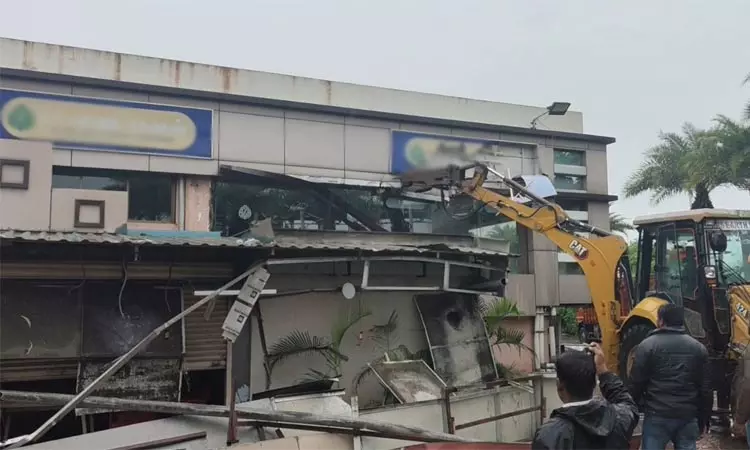 ரூ.300 கோடி மதிப்புள்ள 15 கிரவுண்டு அரசு நிலம்... ... இன்றைய முக்கிய செய்திகள் சில வரிகளில்... 28-10-2025 ரூ.300 கோடி மதிப்புள்ள 15 கிரவுண்டு அரசு நிலம்... ... இன்றைய முக்கிய செய்திகள் சில வரிகளில்... 28-10-2025