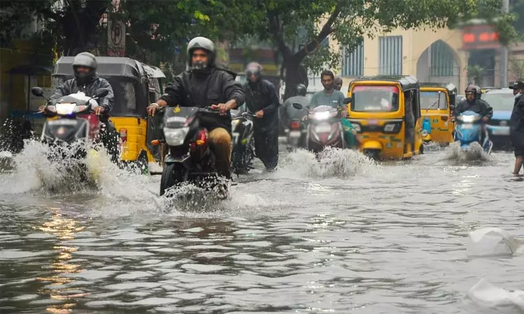 மாலை 4 மணி வரை எந்தெந்த மாவட்டங்களில் மழைக்கு... ... இன்றைய முக்கிய செய்திகள் சில வரிகளில்... 28-10-2025 மாலை 4 மணி வரை எந்தெந்த மாவட்டங்களில் மழைக்கு... ... இன்றைய முக்கிய செய்திகள் சில வரிகளில்... 28-10-2025