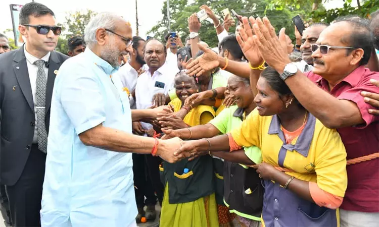 எனது பாதுகாப்பில் குறைபாடு இல்லை: துணை ஜனாதிபதி சி.பி.ராதாகிருஷ்ணன் எனது பாதுகாப்பில் குறைபாடு இல்லை: துணை ஜனாதிபதி சி.பி.ராதாகிருஷ்ணன்