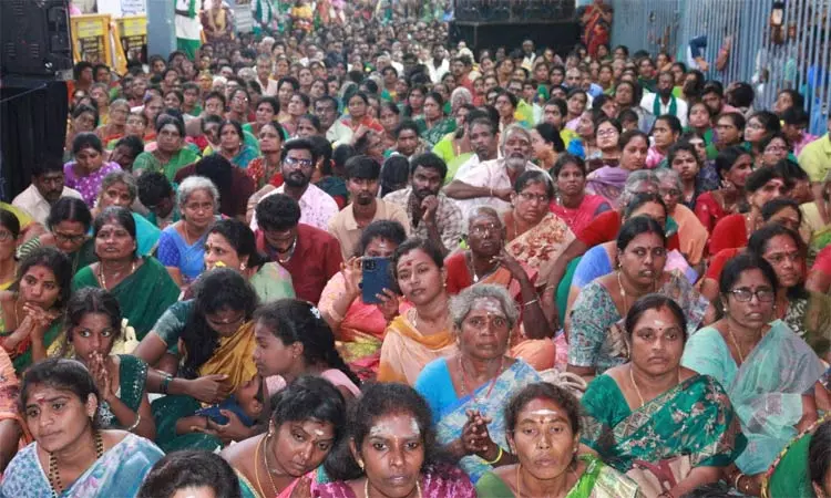 திருத்தணி முருகன் கோவிலில் திருக்கல்யாண உற்சவத்துடன் கந்த சஷ்டி விழா நிறைவு திருத்தணி முருகன் கோவிலில் திருக்கல்யாண உற்சவத்துடன் கந்த சஷ்டி விழா நிறைவு