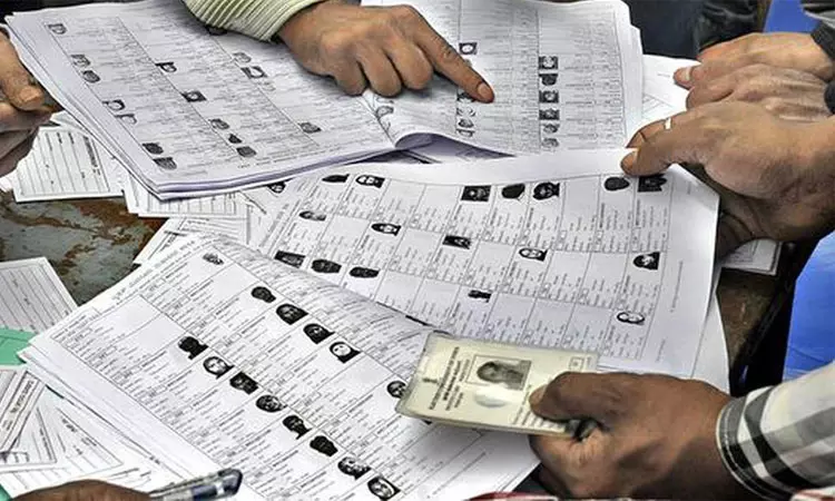 தமிழகத்தில் சிறப்பு வாக்காளர் பட்டியல் திருத்த பணி: கவனிக்க வேண்டிய 6 முக்கிய அம்சங்கள் என்னென்ன..? தமிழகத்தில் சிறப்பு வாக்காளர் பட்டியல் திருத்த பணி: கவனிக்க வேண்டிய 6 முக்கிய அம்சங்கள் என்னென்ன..?