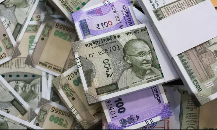 8-வது ஊதியக் குழுவை அமைத்து மத்திய அரசு அறிவிப்பு