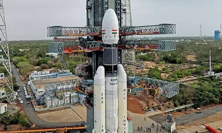 ஸ்ரீஹரிகோட்டாவில் தயார் நிலையில் பாகுபலி ராக்கெட்; 1-ந்தேதி ‘கவுண்ட்டவுன்’ தொடக்கம் ஸ்ரீஹரிகோட்டாவில் தயார் நிலையில் பாகுபலி ராக்கெட்; 1-ந்தேதி ‘கவுண்ட்டவுன்’ தொடக்கம்