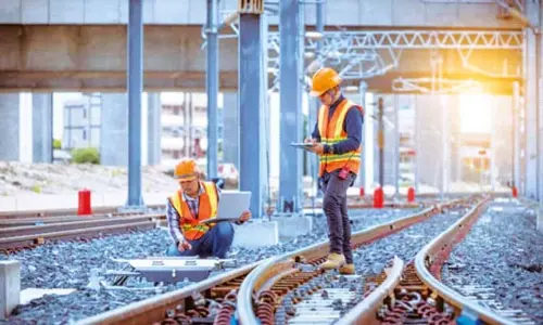 இந்திய ரெயில்வே நிறுவனத்தில் வேலை: 600 காலிப்பணியிடங்கள் இந்திய ரெயில்வே நிறுவனத்தில் வேலை: 600 காலிப்பணியிடங்கள்