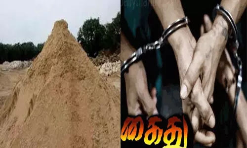 திருநெல்வேலியில் மண் திருட்டில் ஈடுபட்ட 2 பேர் கைது திருநெல்வேலியில் மண் திருட்டில் ஈடுபட்ட 2 பேர் கைது
