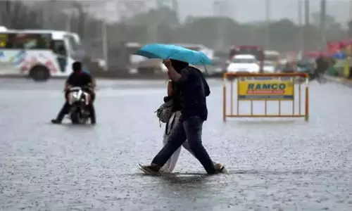 தமிழகத்தில் 9 மாவட்டங்களில் கனமழைக்கு வாய்ப்பு தமிழகத்தில் 9 மாவட்டங்களில் கனமழைக்கு வாய்ப்பு