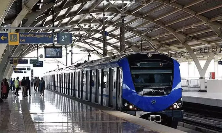 பயணிகள் கதவில் சிக்குவதை தடுக்க மெட்ரோ ரெயிலில் ரூ.48.33 கோடியில் பாதுகாப்பு அமைப்பு பயணிகள் கதவில் சிக்குவதை தடுக்க மெட்ரோ ரெயிலில் ரூ.48.33 கோடியில் பாதுகாப்பு அமைப்பு