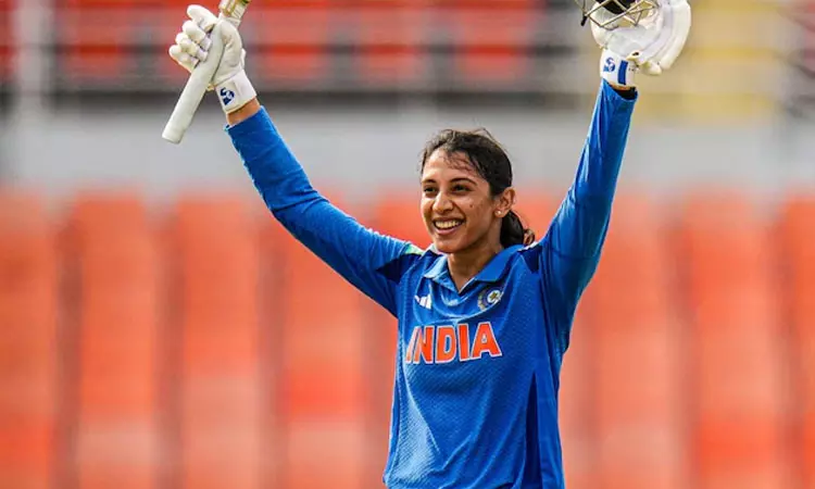 ஐசிசி தரவரிசை: நம்பர் 1 இடத்தில் நீடிக்கும் ஸ்மிருதி மந்தனா ஐசிசி தரவரிசை: நம்பர் 1 இடத்தில் நீடிக்கும் ஸ்மிருதி மந்தனா