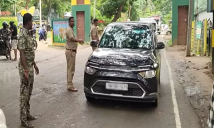 நவம்பர் 1-ந்தேதி முதல் வால்பாறை செல்ல இ-பாஸ் கட்டாயம் - மாவட்ட கலெக்டர் அறிவிப்பு