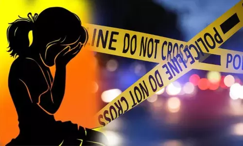 பலாத்காரம் செய்ய கடத்தி செல்லப்பட்ட சிறுமி விபத்தில் சிக்கி பலி: 4 பேர் கைது