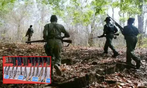 சத்தீஷ்காரில் 9 பெண் உள்பட 51 நக்சலைட்டுகள் சரண்