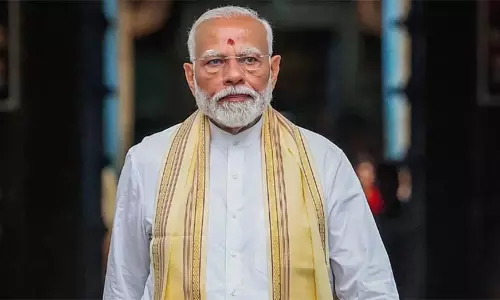 ஜப்பான் பெண் பிரதமருக்கு பிரதமர் மோடி தொலைபேசியில் வாழ்த்து ஜப்பான் பெண் பிரதமருக்கு பிரதமர் மோடி தொலைபேசியில் வாழ்த்து