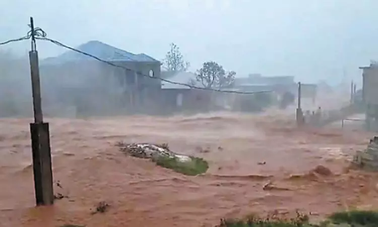 ஜமைக்காவை புரட்டிப்போட்ட ‘மெலீசா’ புயல்