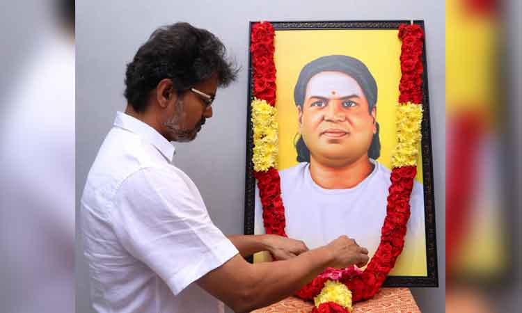 எளிய மக்களின் முன்னேற்றத்திற்காகத் வாழ்நாள் முழுவதும் பாடுபட்டவர் முத்துராமலிங்கத் தேவர் - விஜய் புகழாரம்