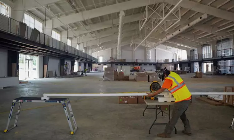 வெளிநாட்டவருக்கு வேலை அனுமதி வழங்குவதை அமெரிக்கா நிறுத்தியது; இந்தியர்கள் பாதிப்பு வெளிநாட்டவருக்கு வேலை அனுமதி வழங்குவதை அமெரிக்கா நிறுத்தியது; இந்தியர்கள் பாதிப்பு