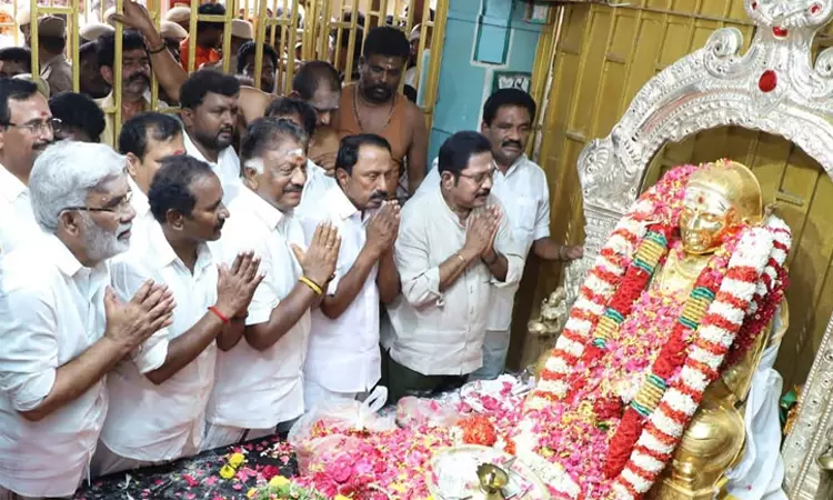 தலைசிறந்த ஆன்மீகவாதி தேவரின் சேவையை நினைவுகூர்வோம்: ஓ.பன்னீர்செல்வம் தலைசிறந்த ஆன்மீகவாதி தேவரின் சேவையை நினைவுகூர்வோம்: ஓ.பன்னீர்செல்வம்