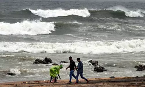 நவம்பர், டிசம்பர் மாதங்களில் வலுவான புயல் உருவாக வாய்ப்பு: வானிலை ஆய்வாளர் தகவல்