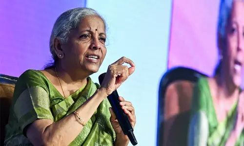 4 நாட்கள் பயணமாக பூட்டான் புறப்பட்டார் மத்திய மந்திரி நிர்மலா சீதாராமன்