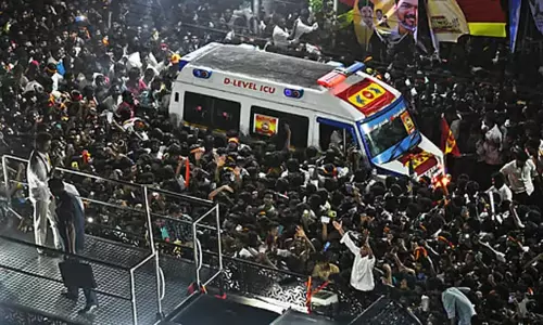 கரூரில் 10 நாட்களுக்கு பிறகு மீண்டும் சி.பி.ஐ. விசாரணை தொடங்கியது