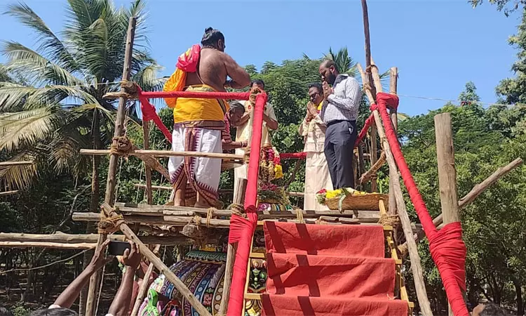 தஞ்சை: திருமண்டங்குடி கற்பக விநாயகர் கோவில் கும்பாபிஷேகம் தஞ்சை: திருமண்டங்குடி கற்பக விநாயகர் கோவில் கும்பாபிஷேகம்