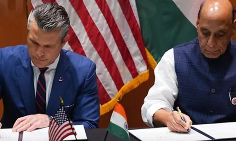 இந்தியா - அமெரிக்கா இடையே 10 ஆண்டுகால பாதுகாப்பு ஒப்பந்தம் இந்தியா - அமெரிக்கா இடையே 10 ஆண்டுகால பாதுகாப்பு ஒப்பந்தம்