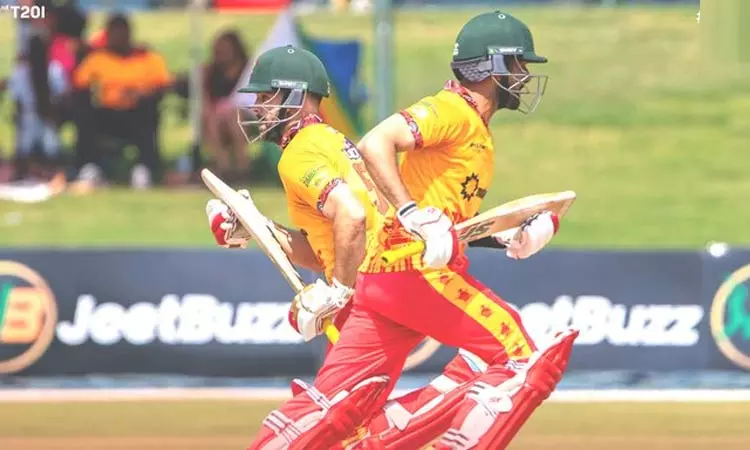 2வது டி20 கிரிக்கெட்: ஜிம்பாப்வே 125 ரன்களுக்கு ஆல் அவுட் 2வது டி20 கிரிக்கெட்: ஜிம்பாப்வே 125 ரன்களுக்கு ஆல் அவுட்