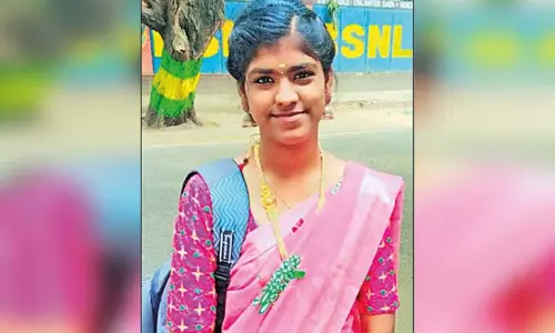 திருமணத்துக்கு முந்தைய நாள் மணப்பெண் திடீர் சாவு... குளியலறையில் பிணமாக கிடந்தார் திருமணத்துக்கு முந்தைய நாள் மணப்பெண் திடீர் சாவு... குளியலறையில் பிணமாக கிடந்தார்