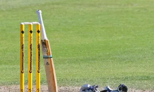 இந்தியாவுக்கு எதிரான டெஸ்ட்: தென் ஆப்பிரிக்க ‘ஏ’ அணி 299 ரன்கள் சேர்ப்பு