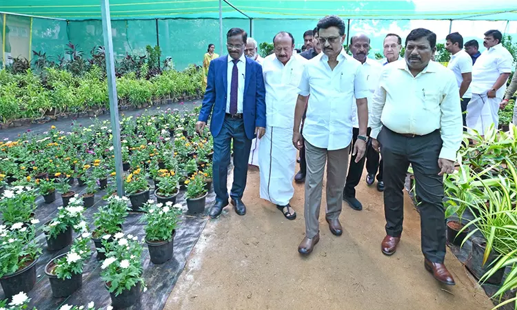 கிண்டியில் 118 ஏக்கர் பரப்பில் தோட்டக்கலைப் பணிகள் - முதல்-அமைச்சர் தொடங்கி வைத்தார்