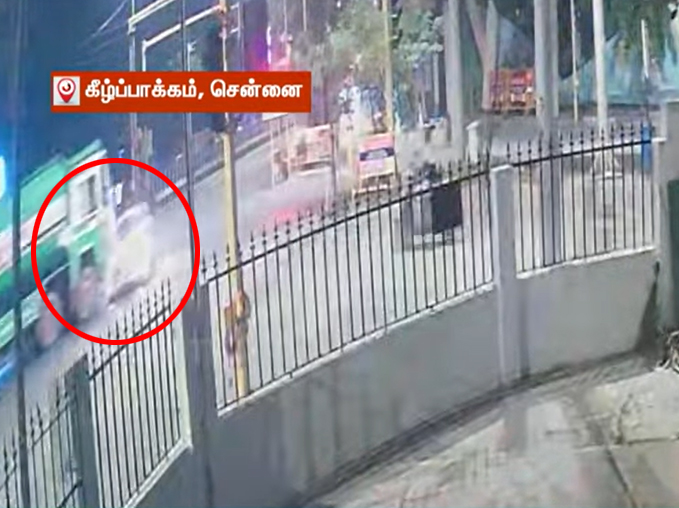 சென்னை கீழ்ப்பாக்கத்தில் கார் மீது தண்ணீர் லாரி மோதி விபத்து - ஒருவர் உயிரிழப்பு