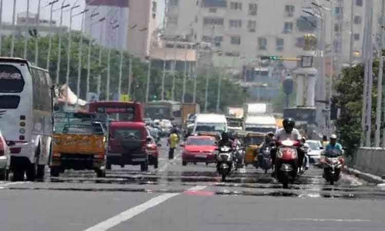 தமிழ்நாட்டில் அடுத்த ஒரு வாரம் வெயில் சுட்டெரிக்கும்- வானிலை ஆய்வாளர்கள் தமிழ்நாட்டில் அடுத்த ஒரு வாரம் வெயில் சுட்டெரிக்கும்- வானிலை ஆய்வாளர்கள்