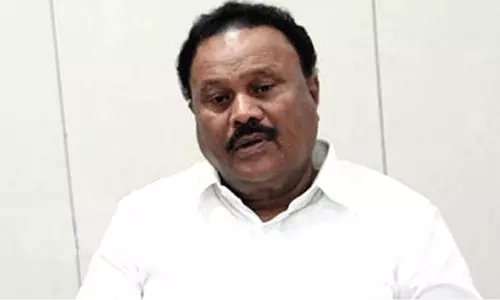 எடப்பாடி பழனிசாமி வரவேண்டும் என்பது தெய்வத்தின் தீர்ப்பு: முன்னாள் அமைச்சர் திண்டுக்கல் சீனிவாசன் பேட்டி எடப்பாடி பழனிசாமி வரவேண்டும் என்பது தெய்வத்தின் தீர்ப்பு: முன்னாள் அமைச்சர் திண்டுக்கல் சீனிவாசன் பேட்டி