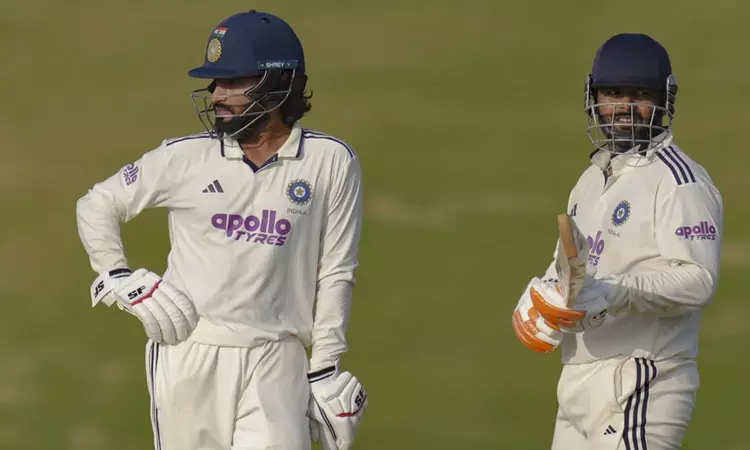 பண்ட் சிறப்பான பேட்டிங்.. தென் ஆப்பிரிக்கா ஏ அணியை வீழ்த்தி இந்தியா ஏ வெற்றி பண்ட் சிறப்பான பேட்டிங்.. தென் ஆப்பிரிக்கா ஏ அணியை வீழ்த்தி இந்தியா ஏ வெற்றி