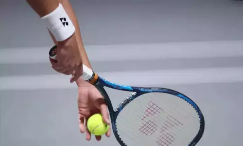 பாரீஸ் மாஸ்டர்ஸ் டென்னிஸ்: அரையிறுதியில் தோல்வி கண்ட அலெக்சாண்டர் பப்ளிக்