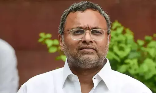 அமைச்சரவையில் காங்கிரஸ் இடம் பெற வேண்டும்; கார்த்தி சிதம்பரம் எம்.பி. விருப்பம் அமைச்சரவையில் காங்கிரஸ் இடம் பெற வேண்டும்; கார்த்தி சிதம்பரம் எம்.பி. விருப்பம்