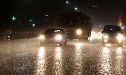 சென்னை புறநகர் பகுதிகளில் கனமழை சென்னை புறநகர் பகுதிகளில் கனமழை