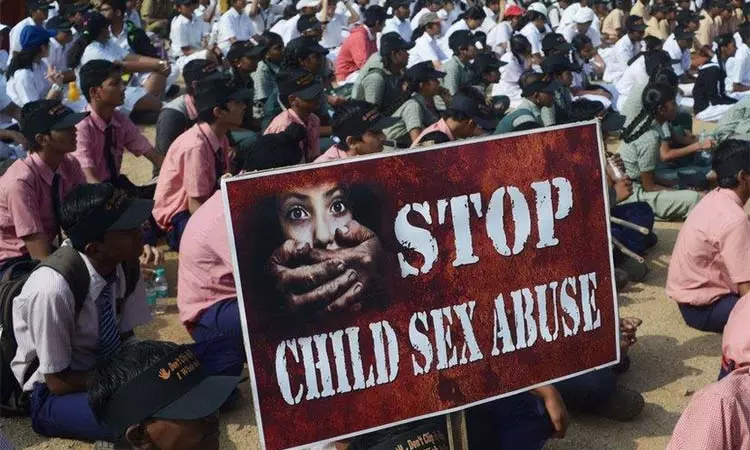 டியூசன் சென்ற சிறுமி கடத்தி கூட்டு பாலியல் வன்கொடுமை - அதிர்ச்சி சம்பவம்