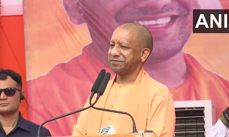 ராகுல், தேஜஸ்வி, அகிலேஷ் ஆகியோர் ‘இந்தியா’ கூட்டணியின் 3 குரங்குகள் - யோகி ஆதித்யநாத் விமர்சனம்