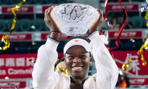 ஹாங்காங் ஓபன் டென்னிஸ்: விக்டோரியா எம்போகோ சாம்பியன் ஹாங்காங் ஓபன் டென்னிஸ்: விக்டோரியா எம்போகோ சாம்பியன்