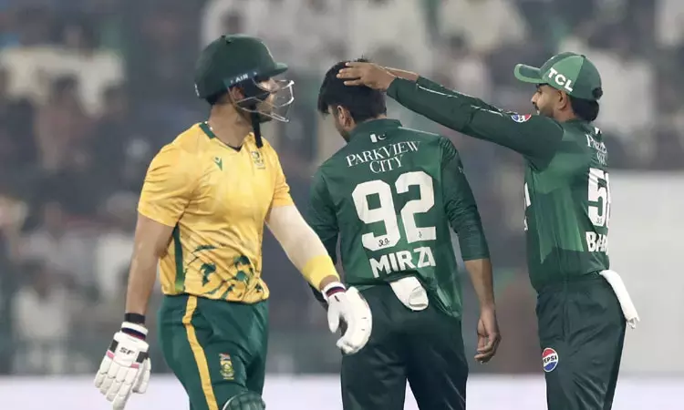 ஒருநாள் கிரிக்கெட்: பாகிஸ்தான்  தென் ஆப்பிரிக்கா அணிகள் இன்று மோதல்