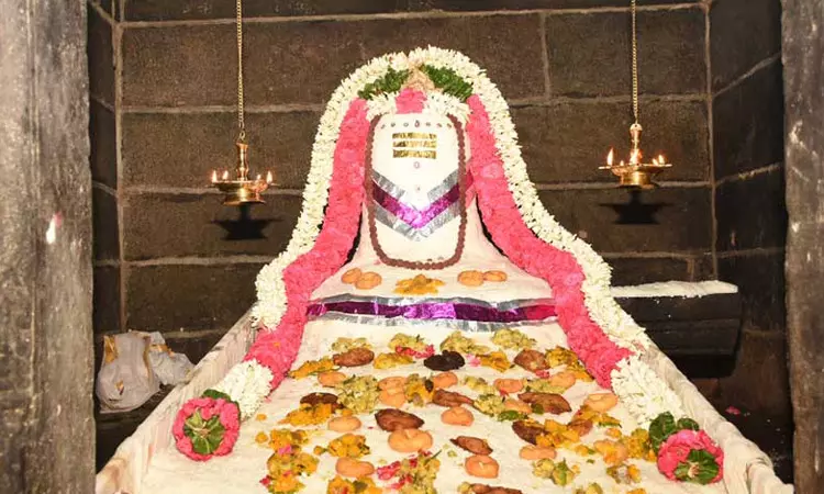 கோடி லிங்க தரிசன பலன் தரும் அன்னாபிஷேகம் கோடி லிங்க தரிசன பலன் தரும் அன்னாபிஷேகம்