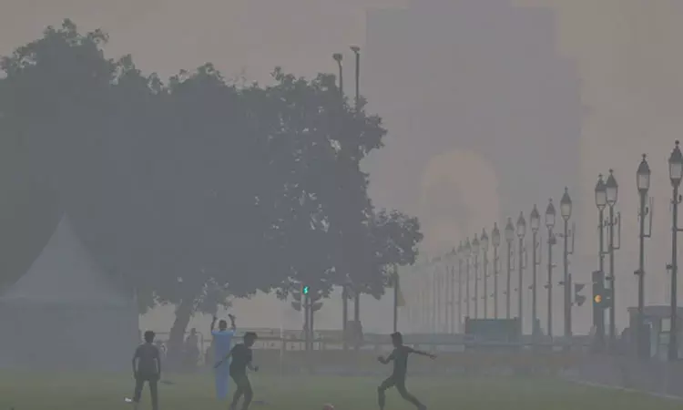 டெல்லியில் தொடர்ந்து அதிகரித்து வரும் காற்று மாசு