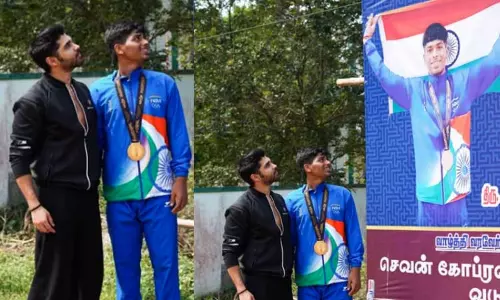 கபடி வீரர் அபினேசுக்கு நடிகர் துருவ் விக்ரம் நேரில் வாழ்த்து!