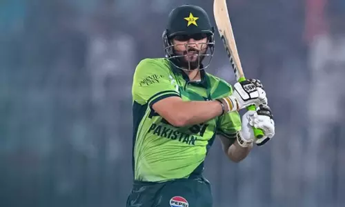 முதல் ஒருநாள் போட்டி: தென் ஆப்பிரிக்காவை வீழ்த்திய பாகிஸ்தான்