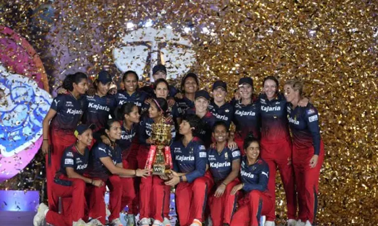 மகளிர் பிரீமியர் லீக்: ஆர்சிபி அணியின் புதிய தலைமை பயிற்சியாளராக தமிழக முன்னாள் வீரர் நியமனம்