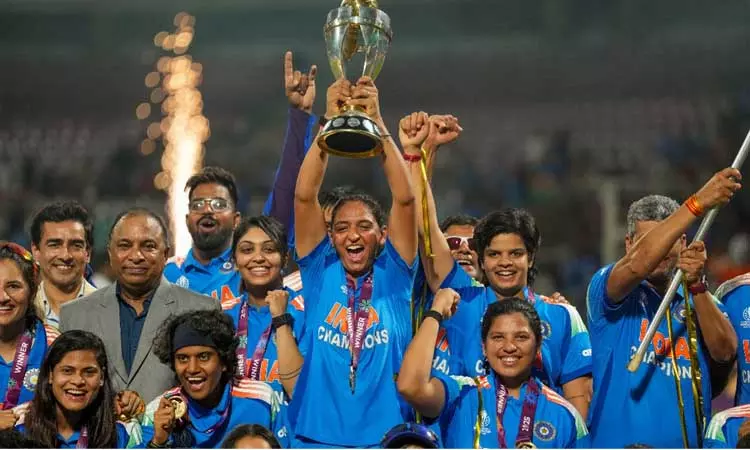 உலகக்கோப்பை வெற்றி: இந்திய மகளிர் அணிக்கு ஜாக்பாட்  டாடா நிறுவனம் அறிவிப்பு