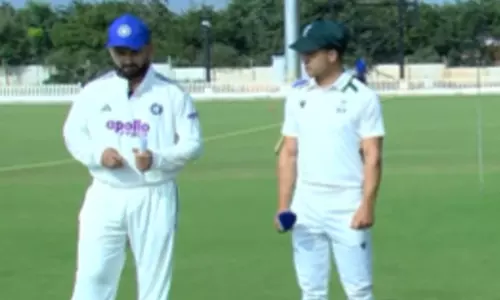 2-வது டெஸ்ட்: இந்தியா ஏ-க்கு எதிராக தென் ஆப்பிரிக்கா ஏ பந்துவீச்சு தேர்வு