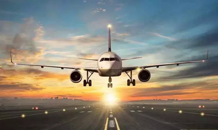 டெல்லி விமான நிலைய கட்டுப்பாட்டு மையத்தில் தொழில்நுட்ப கோளாறு - விமான சேவை பாதிப்பு